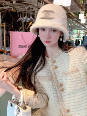 Fish Rabbit's Rabbit Small Fragrance Down Jacket Women's 2023 Spring New Style Temperament Socialite Warm Contrast Color Jacket