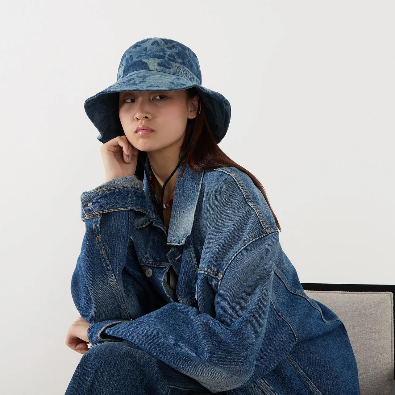 GANNI The Sustainable Edit Tie-Dye Logo Bucket Hat - Denim