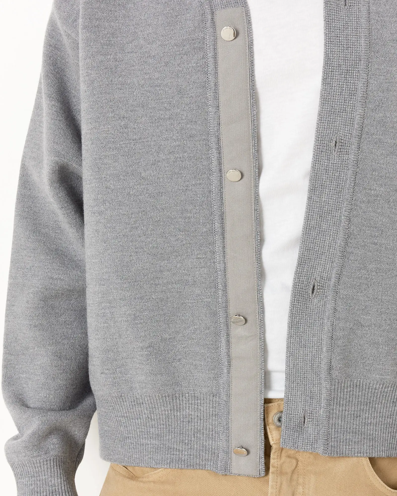 Le Boutonne Cardigan in Grey