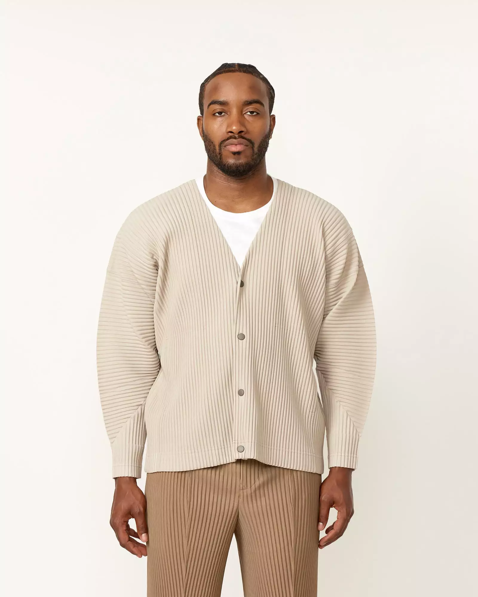 MC March Cardigan in Linen Beige