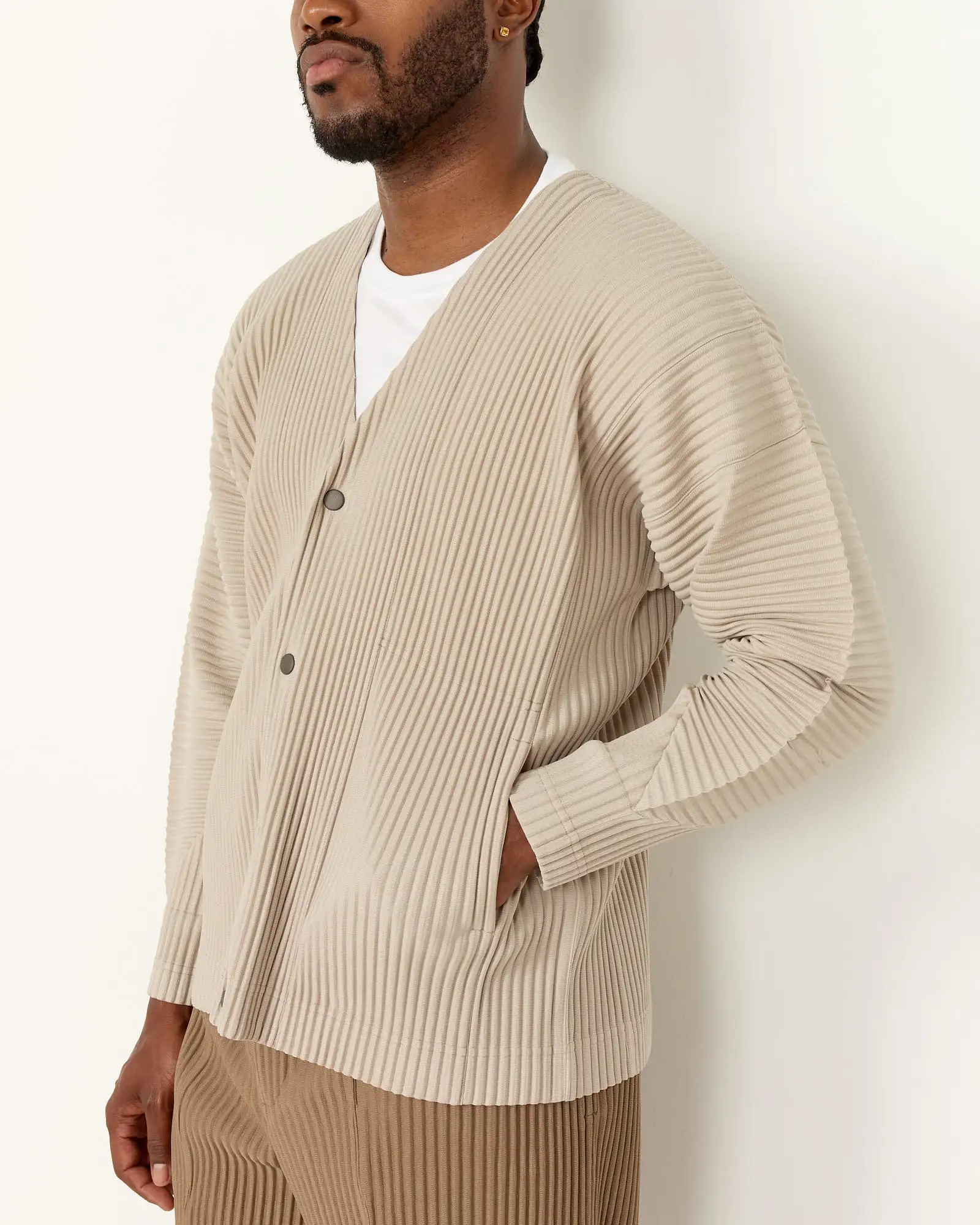 MC March Cardigan in Linen Beige