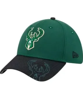 New Era Men's NBA Hunter Milwaukee Bucks Sport Night Visor Hit 39THIRTY Flex Hat