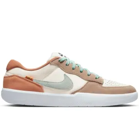 Nike SB Force 58