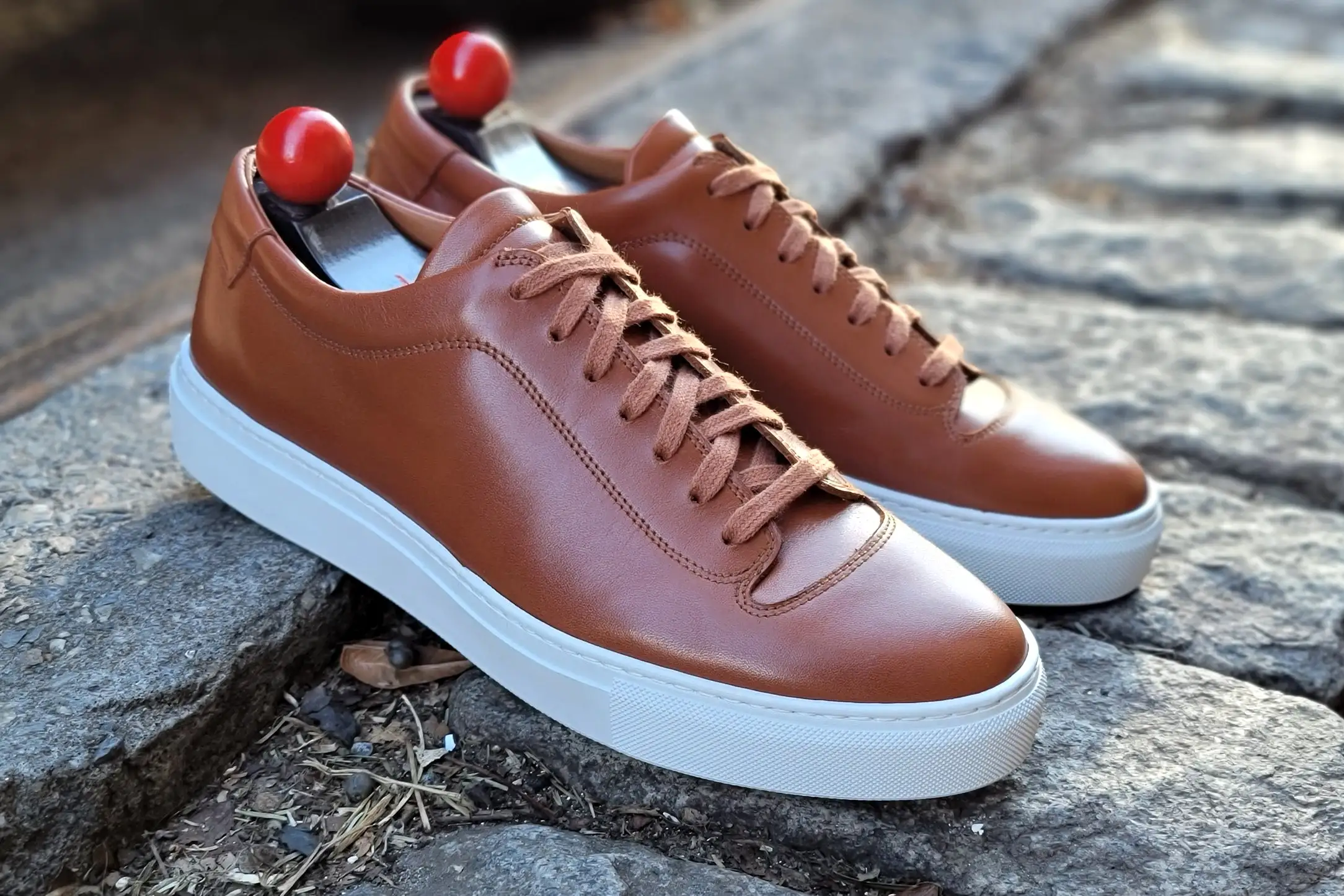 Olympia - Cedar Calf / White Sole