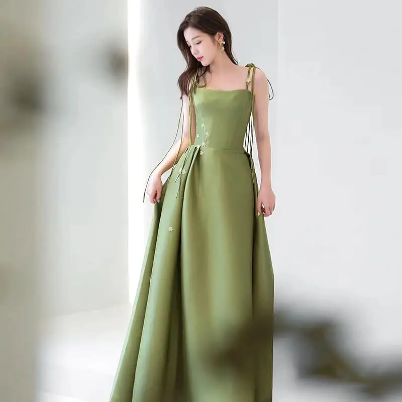 Suspender green stunning evening dress by9092