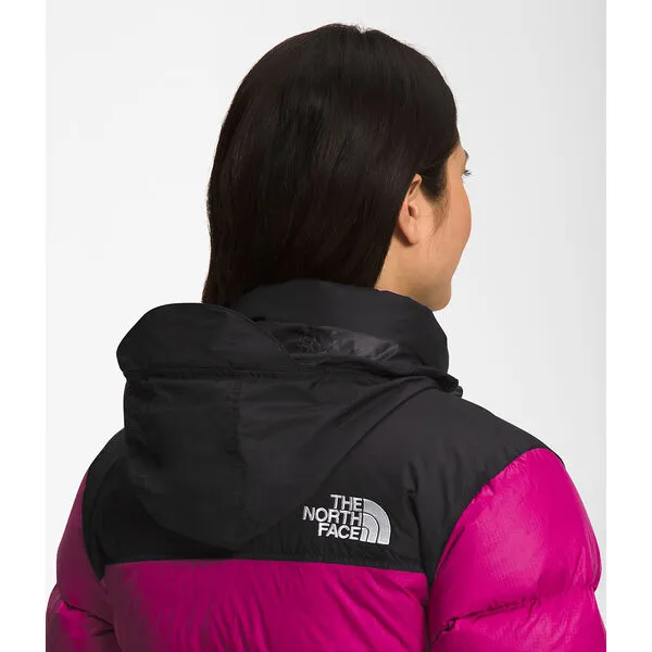 The North Face Women's 1996 Retro Nuptse Jacket Fuschia Pink